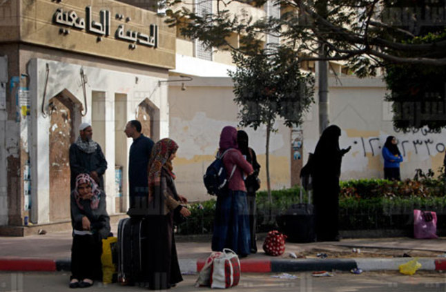 الفحوصات الطبية شرط أساسي للسكن في المدن الجامعية بسوهاج